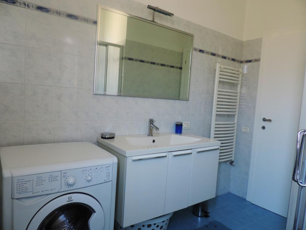 Noemi Apartment San Vincenzo Cameră foto
