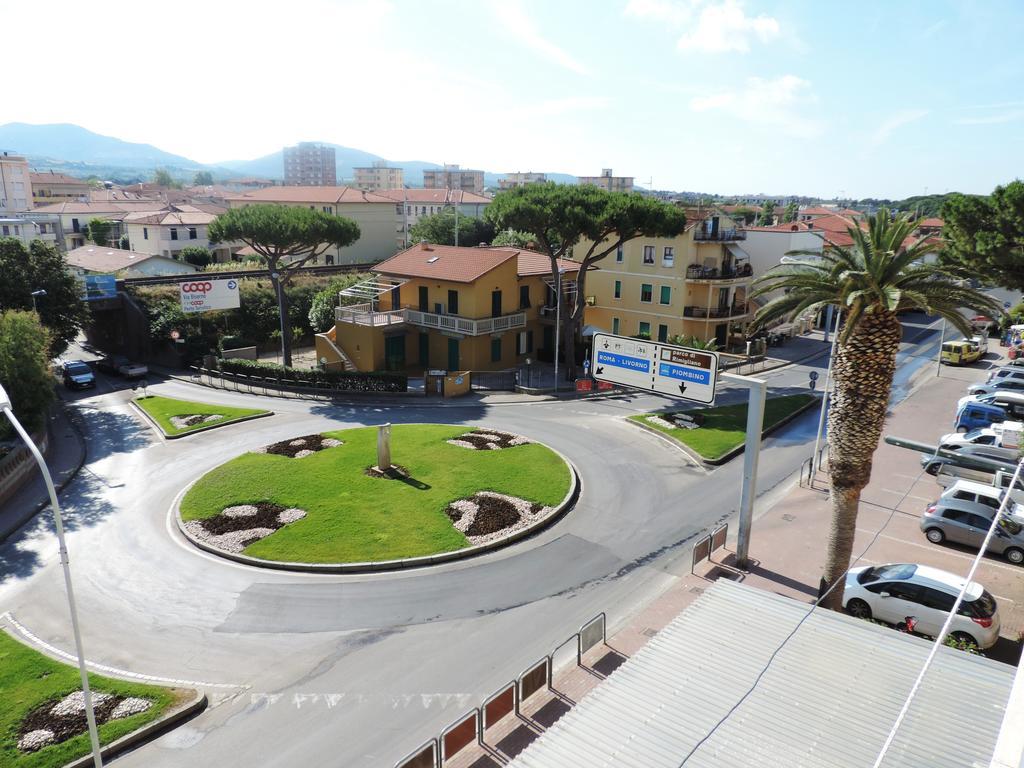 Noemi Apartment San Vincenzo Exterior foto