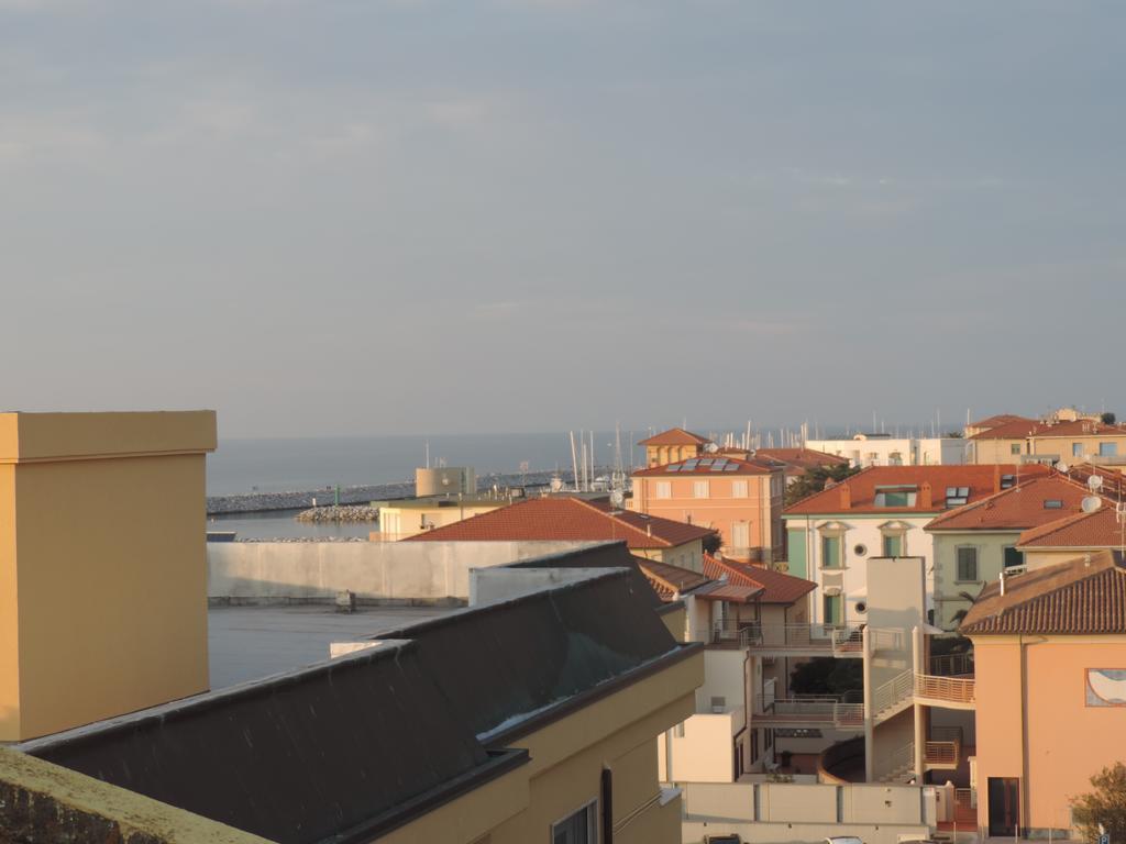Noemi Apartment San Vincenzo Exterior foto