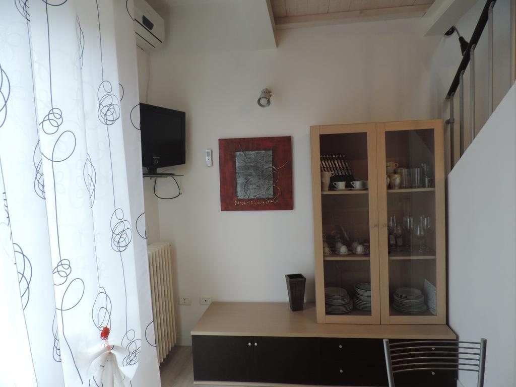 Noemi Apartment San Vincenzo Exterior foto