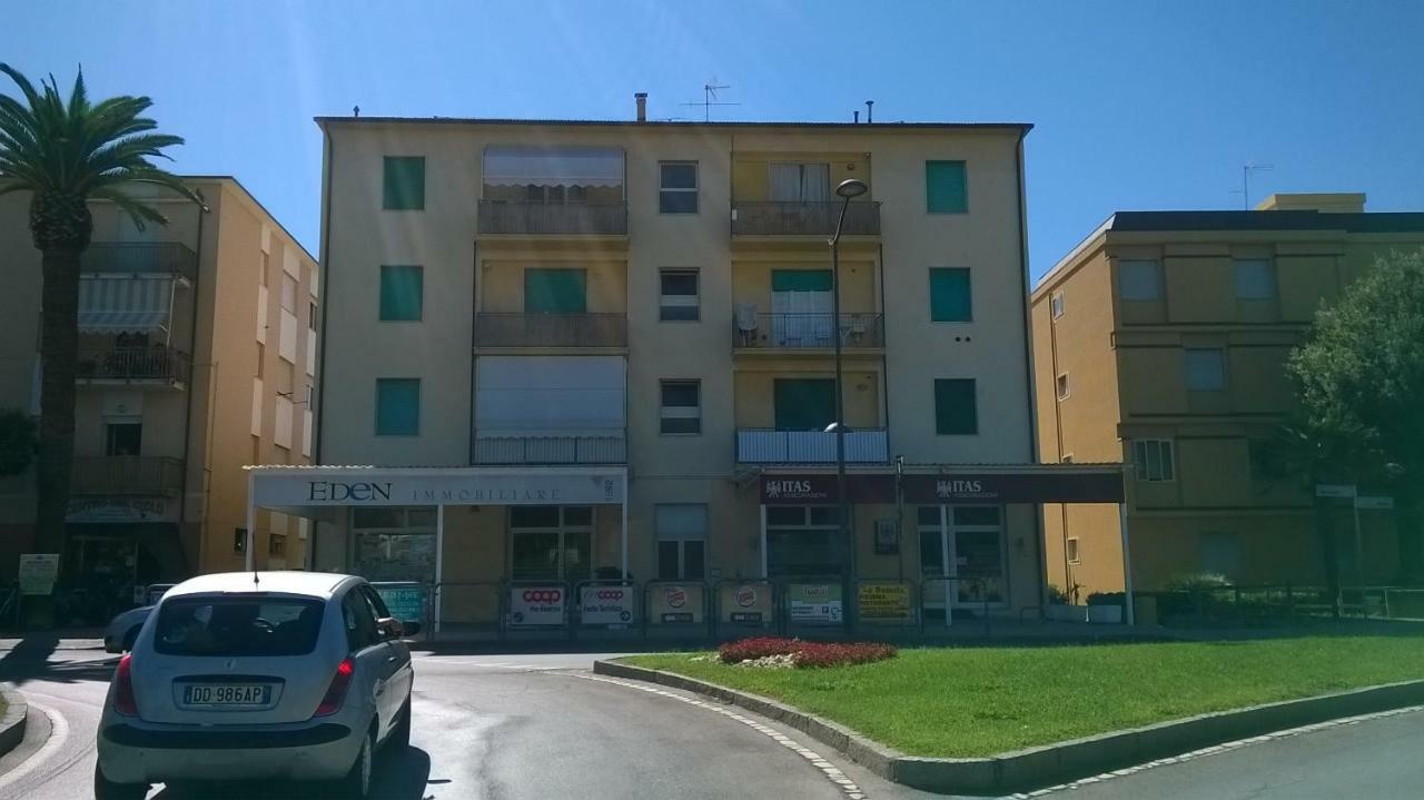 Noemi Apartment San Vincenzo Exterior foto